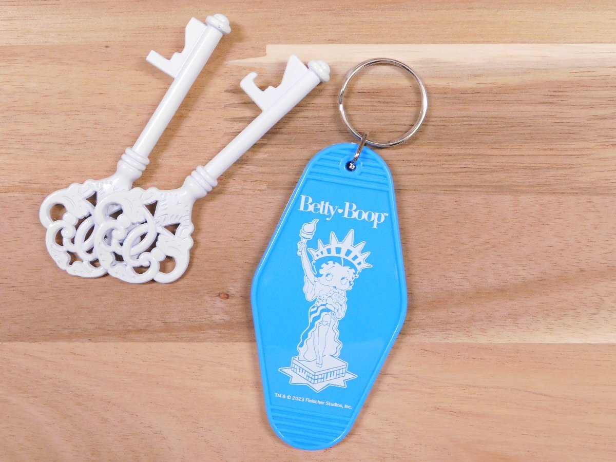 ◆送料\140◆【Betty Boop・ベティちゃん】※《ホテルキーリング / ブルー》 アメリカン雑貨 ホテルキーホルダー拍卖
