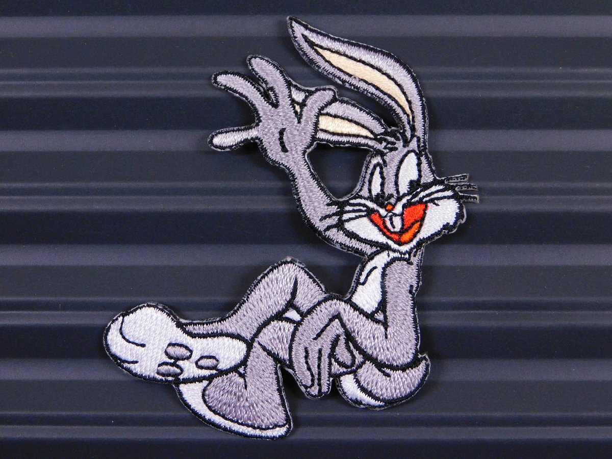 ◆送料\110◆【バッグス・バニー①】※《アイロン刺繍ワッペン》 アメリカン雑貨 刺繍ワッペン アイロンワッペン拍卖