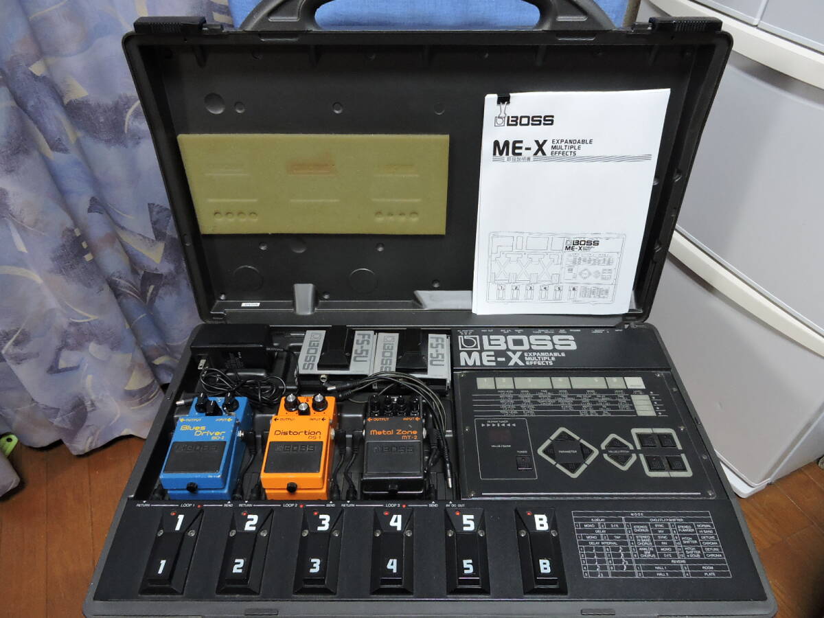 BOSS マルチエフェクター ME‐X 歪系エフェクター3機+フットスイッチ2機搭載 送料はかかります。 拍卖