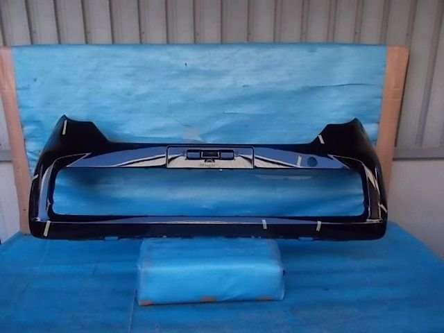 N WGN JH3 / JH4 フロントバンパー №ZHR50132拍卖