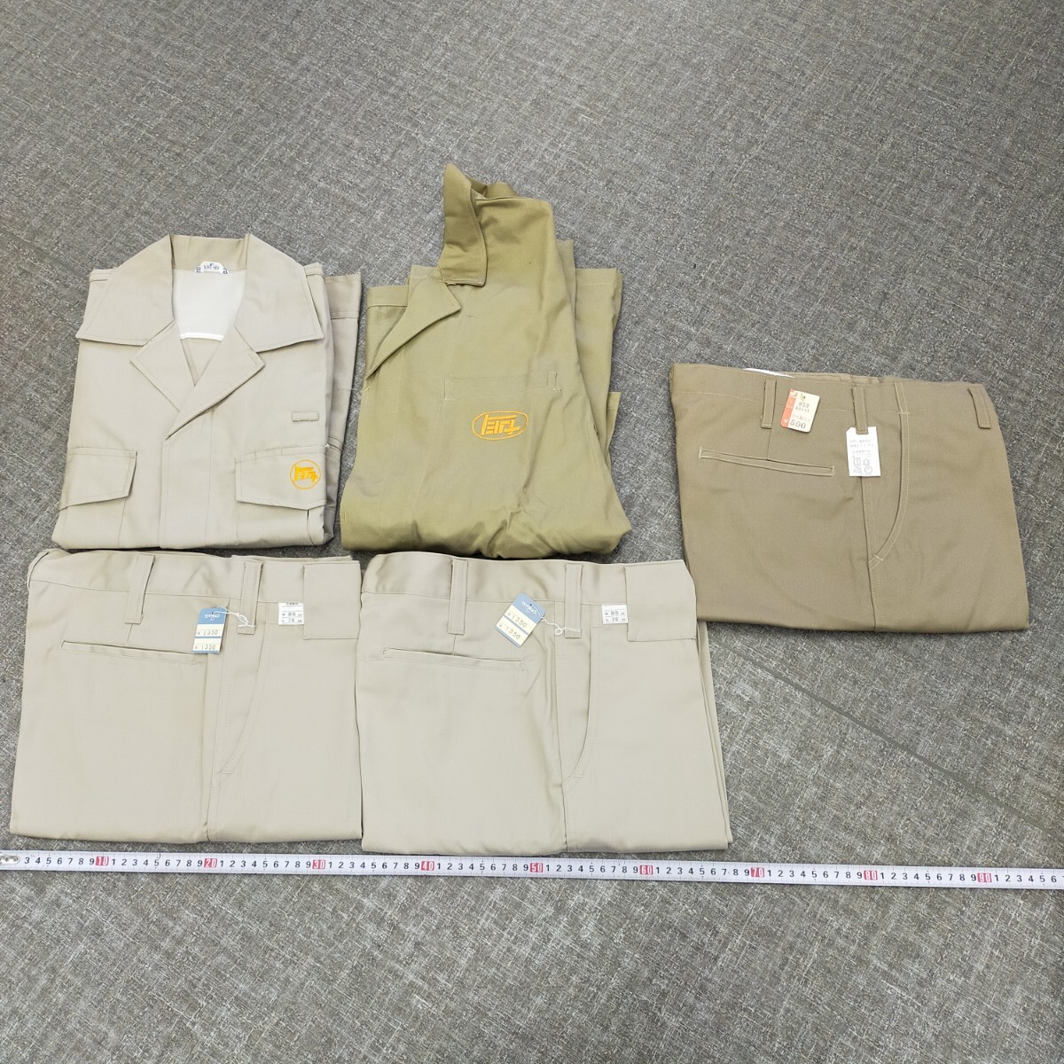 す2473 未使用 作業着 TOYOTA トヨタ 旧ロゴ 東洋紡 5点 まとめ売り 制服 ユニフォーム トップス ボトムス ズボン パンツ レトロ 昭和拍卖