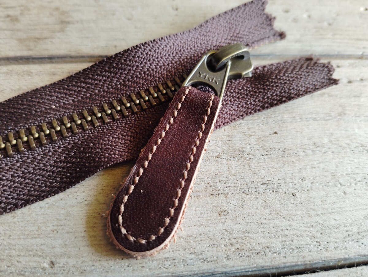 牛革 ファスナー引手3本セット 革ジャン バッグ  リペア ファスナー バッグ 895474556558拍卖