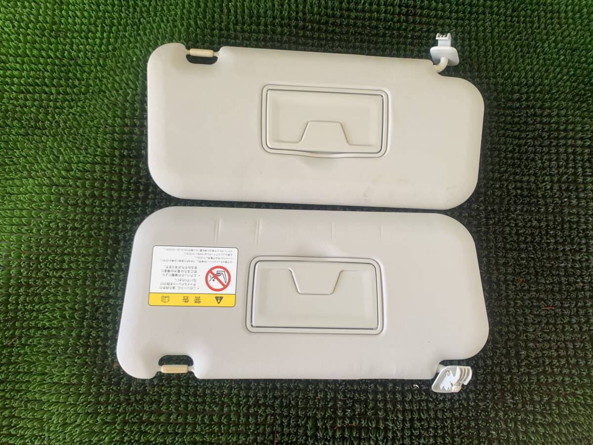 ●即決値段●Z3-1 マツダ ビアンテ CCEFW 純正 サンバイザー 左右 日よけ 日除け 助手席/運転席 バニティミラー付き拍卖