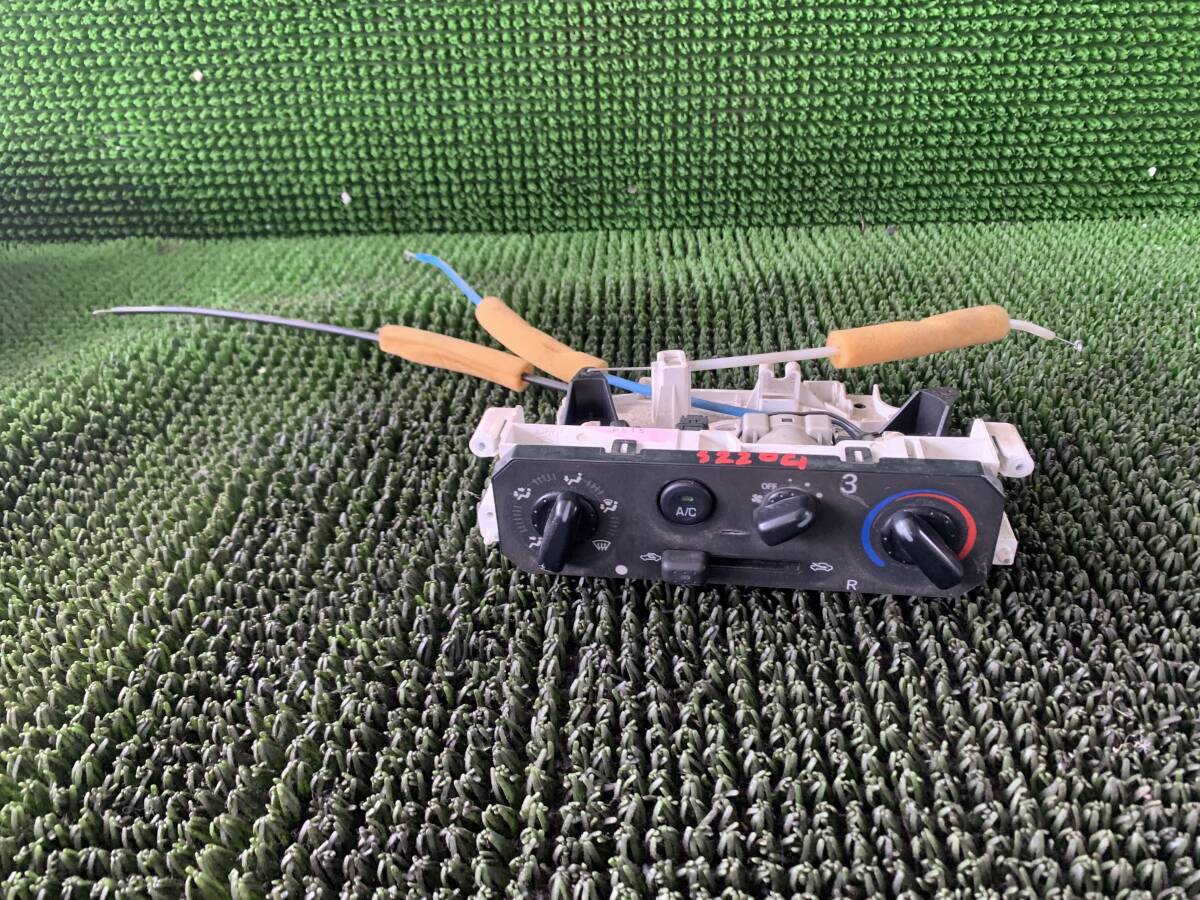 ●即決値段●動作OK● Z2-1 ダイハツ アトレー S220G/S230S 後期型 純正 A/C エアコンスイッチ エアコンパネル クーラースイッチ拍卖