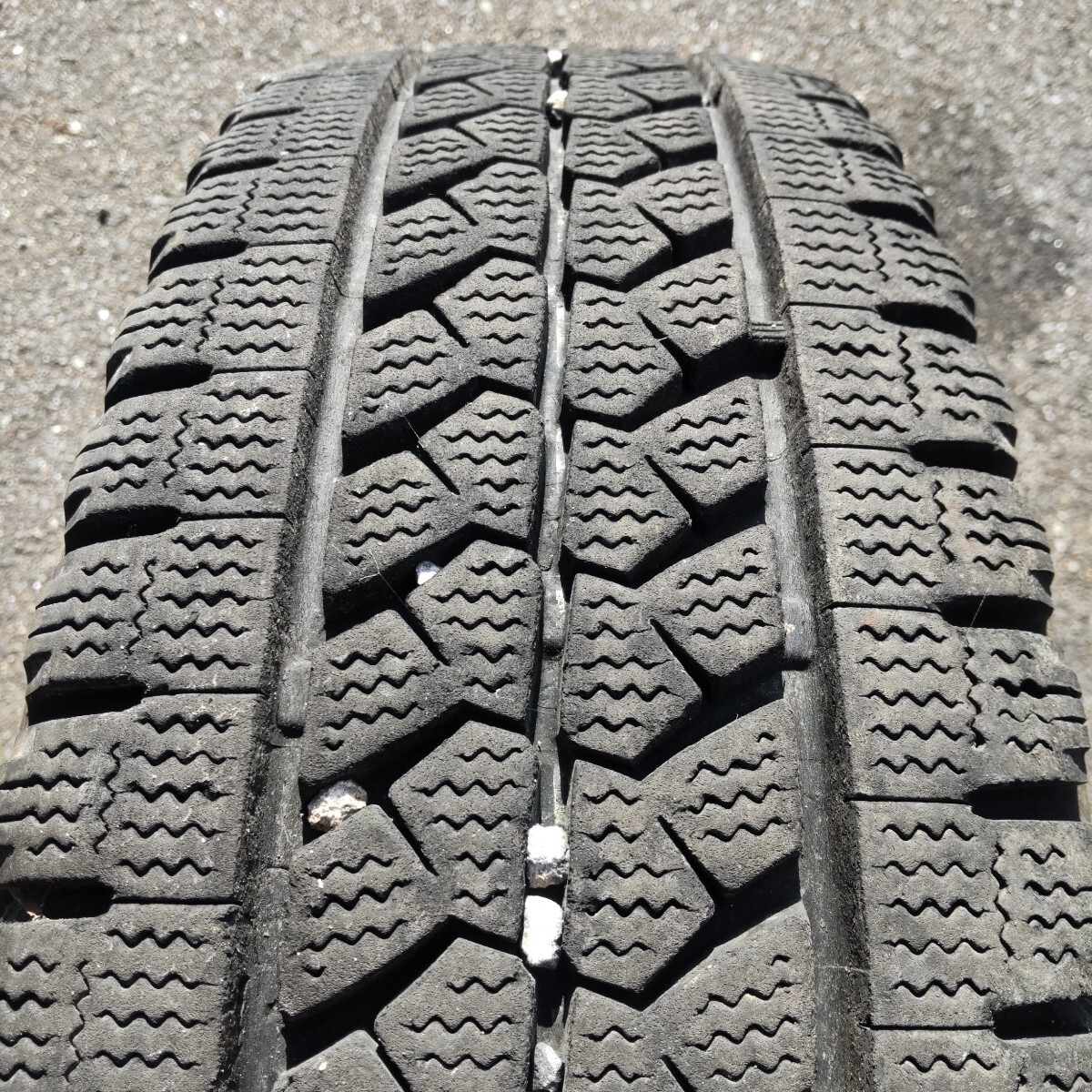205/70R16 111/109L LT ブリヂストン 1本 中古 ブリザック 2019年 スタッドレス 4拍卖