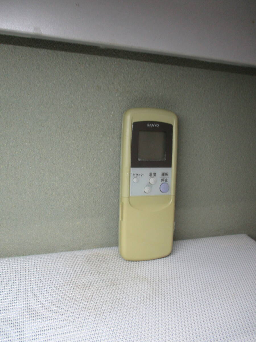 サンヨー エアコンリモコン RCS-AR6A拍卖