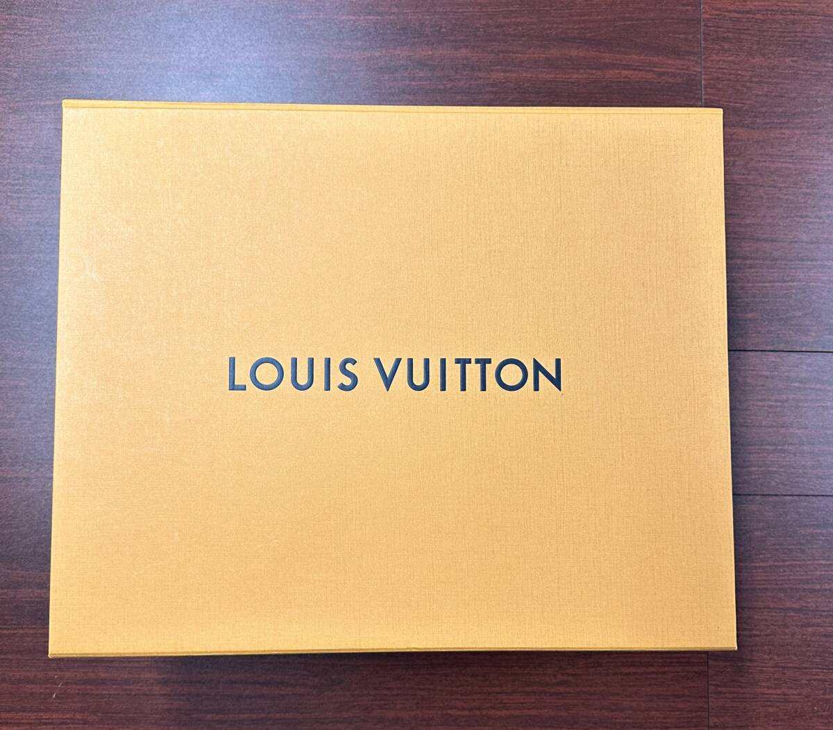 LV ルイヴィトン 保存用 空箱 空き箱1個拍卖