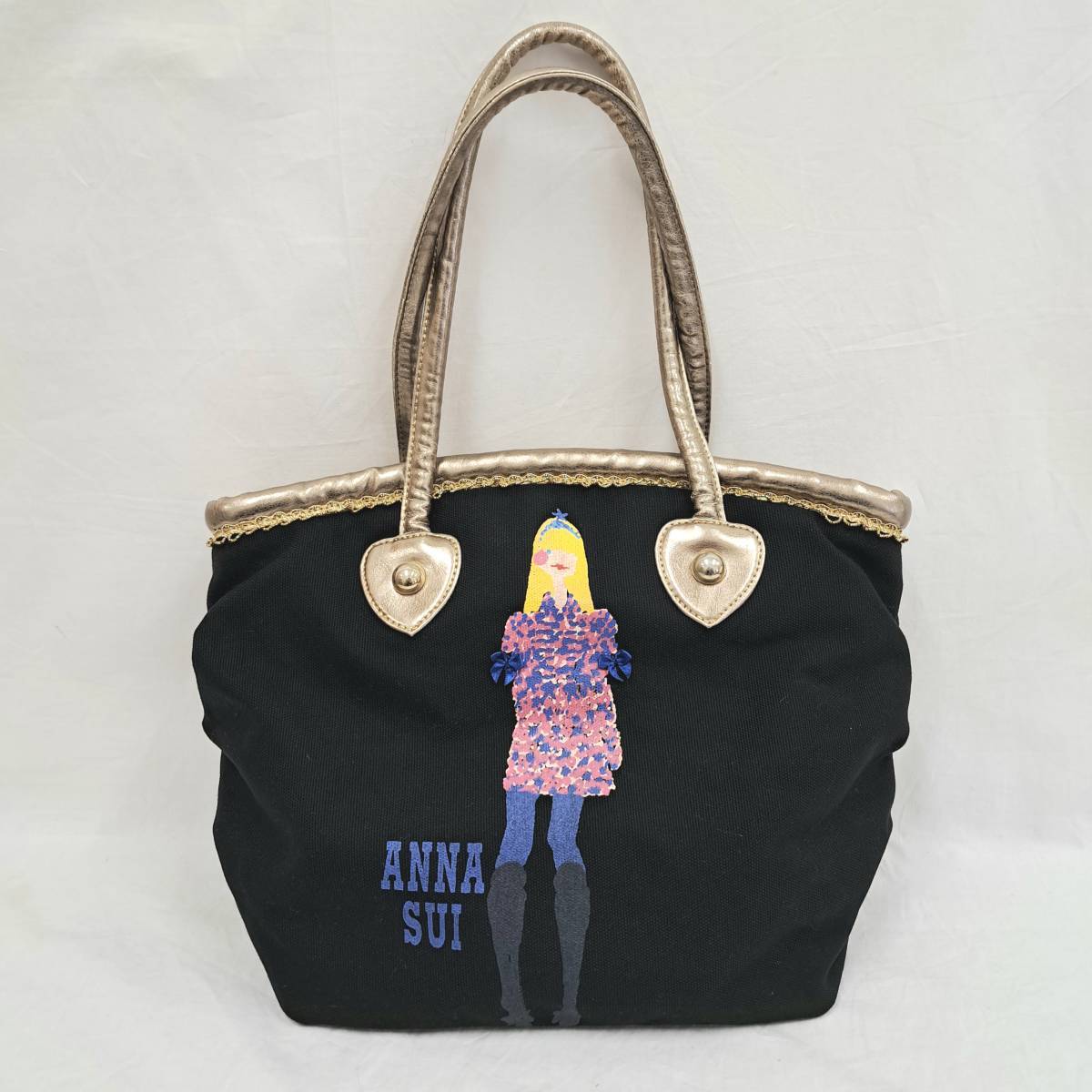 $ 美品 $ 訳あり 希少♪■ ANNA SUI ■ アナスイ ■ キャンバス デニム素材■ ロゴ 女性柄 フリル・ トートバッグ■ 黒 ブラック■送料無料拍卖