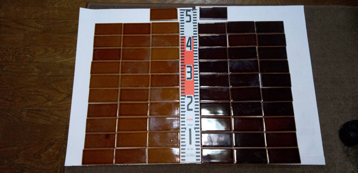 @値下げ 昭和レトロ 古い~ぃ タイル 60枚 60年前のタイル オブジェ インテリア 雑貨 陶磁器 懐かしの当時もの 44mm×93mm拍卖