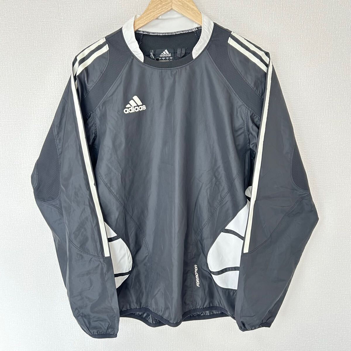 サッカーやフットサルに◎【adidas】アディダス ピステ ウインドブレーカー 薄手 トレーニングウェア ブラック 黒 メンズM/Y24492YY拍卖