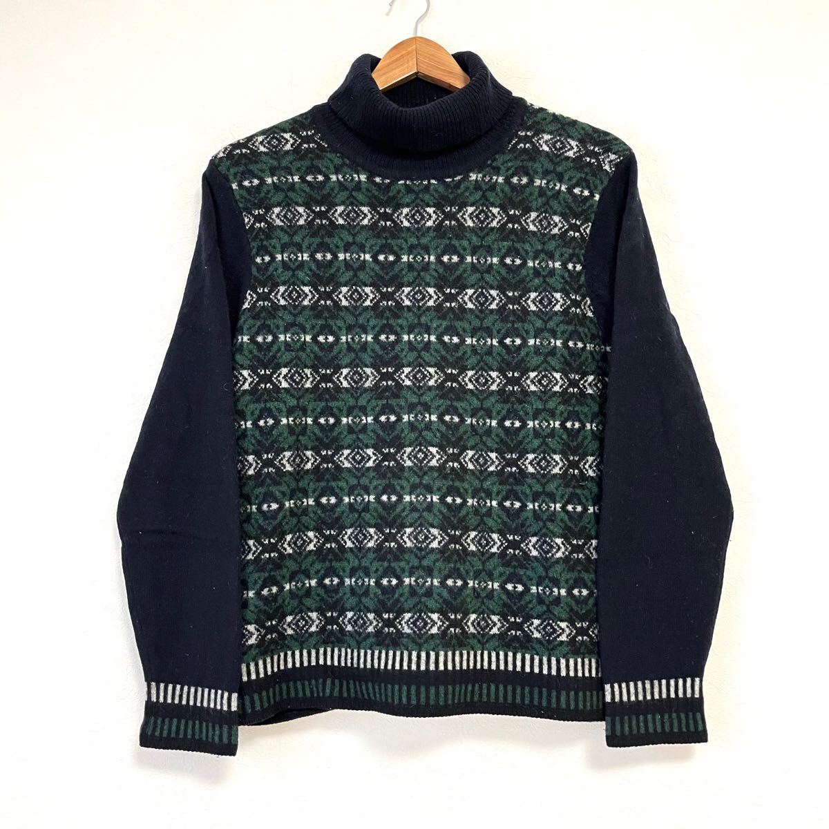 レトロモダン◎【UNIQLO】ユニクロ JWANDERSON タートルネック セーター ウール 100% ニット ノルディック お洒落 ネイビー L/Y24027mm拍卖