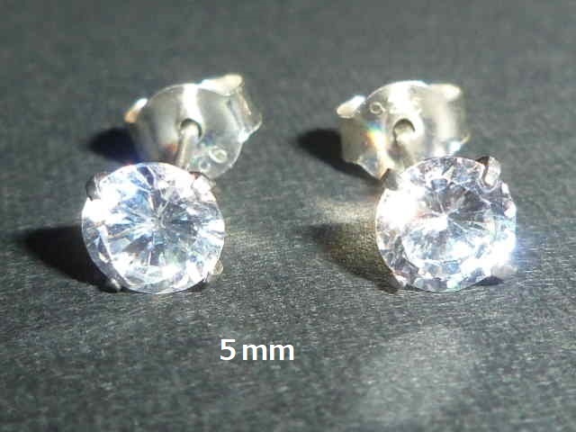 シルバー925 ピアス CZ 5mm 拍卖
