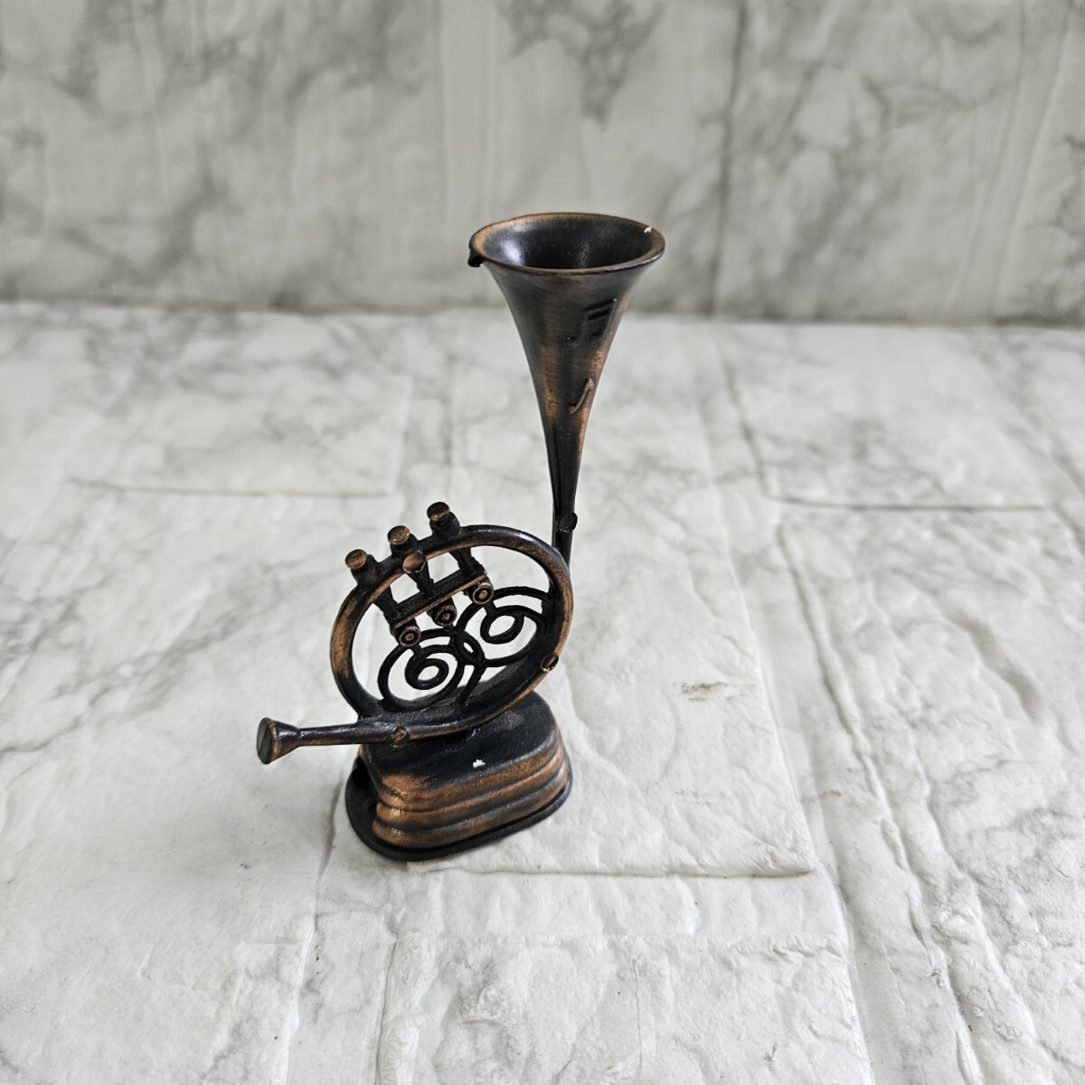 鉛筆削り ホルン型 アンティーク 飾り コレクション インテリア拍卖