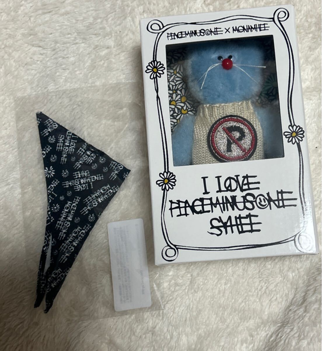 PEACEMINUSONE X MONAMHEEぬいぐるみキーリング SYHEE スカーフ ★即決のみ★拍卖