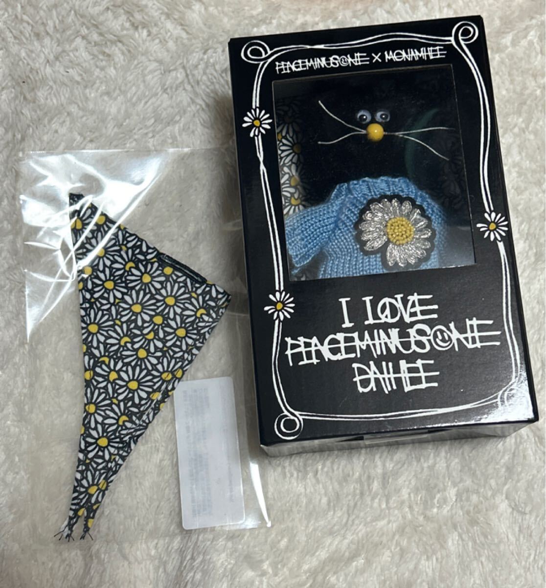 PEACEMINUSONE X MONAMHEE DAIHEE ぬいぐるみ キーリング スカーフ ★即決のみ★拍卖