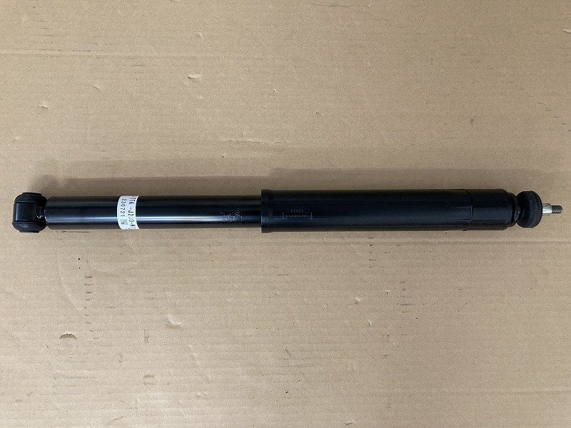 【K51012】N-BOXカスタム JF3 リア ショックアブソーバー 52610-TTA-J23 未使用拍卖