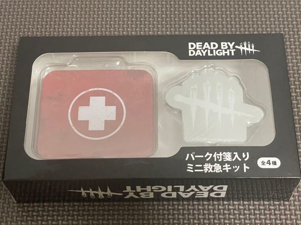 数量3 新品・未開封【A.ロゴ】DeadbyDaylight パーク付箋入りミニ救急キット DbD(デッドバイデイライト)Dead by Daylight 救急箱 缶バッグ拍卖
