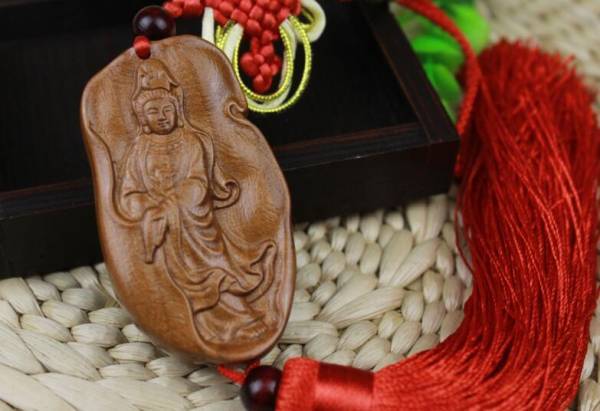 ★既決★観音木彫ストラップ風水飾り 風水開運拍卖