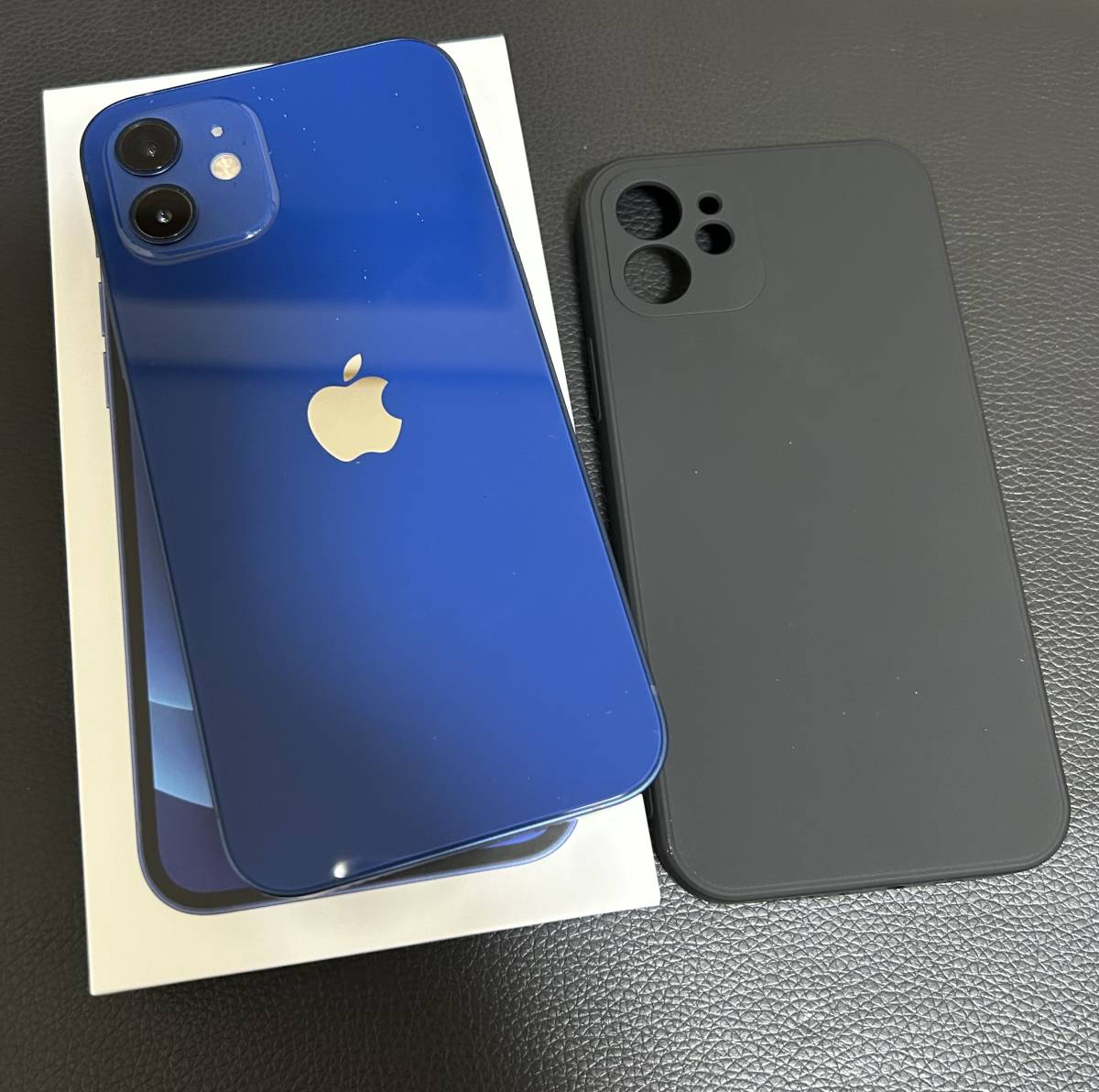 【値上げ可能性】Apple iPhone12 64GB Blue ブルー バッテリー100% 部品交換修理歴無し SIMフリー ガラスフィルム ケース付き (新品に近い拍卖