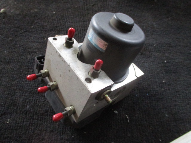 ★33H5632 AZオフロード JM23W ABSアクチュエーター 車上時動作確認OK 56100-81A0 JB23 ジムニー拍卖