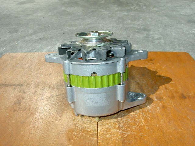 レオーネ、AA系用オルタネーター(ダイナモ)リビルト品 LR155-15、LR160-137、LR160-138、42990-7340、23700-AA020、23700-AA000拍卖