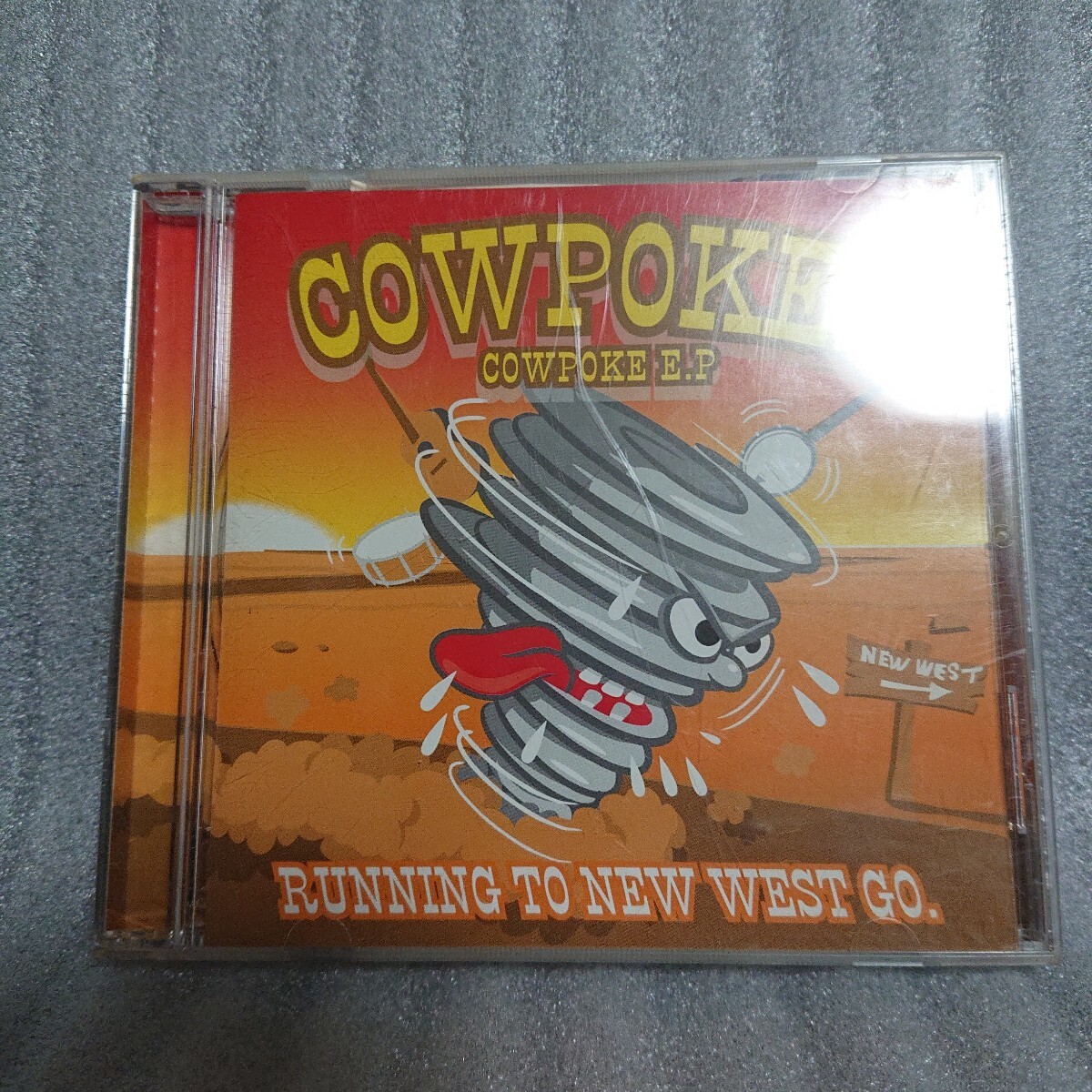 RUNNING TO NEW WEST GO. COWPOKES cd カウポークス I've アイヴ 札幌 CD パンク北海道 eastern pillow 怒髪 FUCTORY 3ピース拍卖