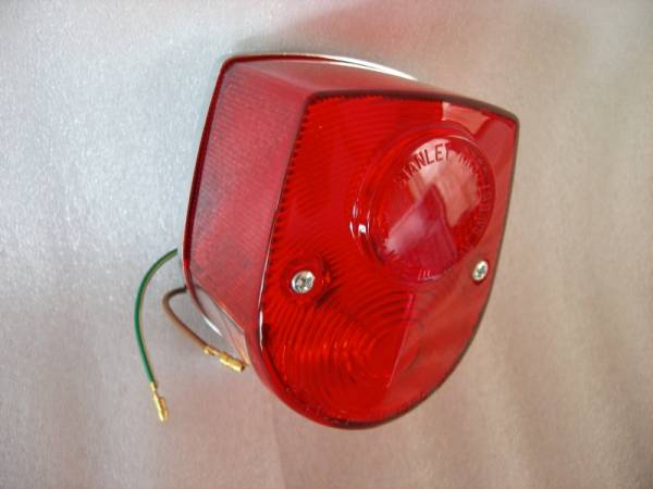 ダックス DAX ST50C ST70C テールライトASSY ホンダ純正 新品【水曜・日曜・祝日休み 臨時休業有】拍卖