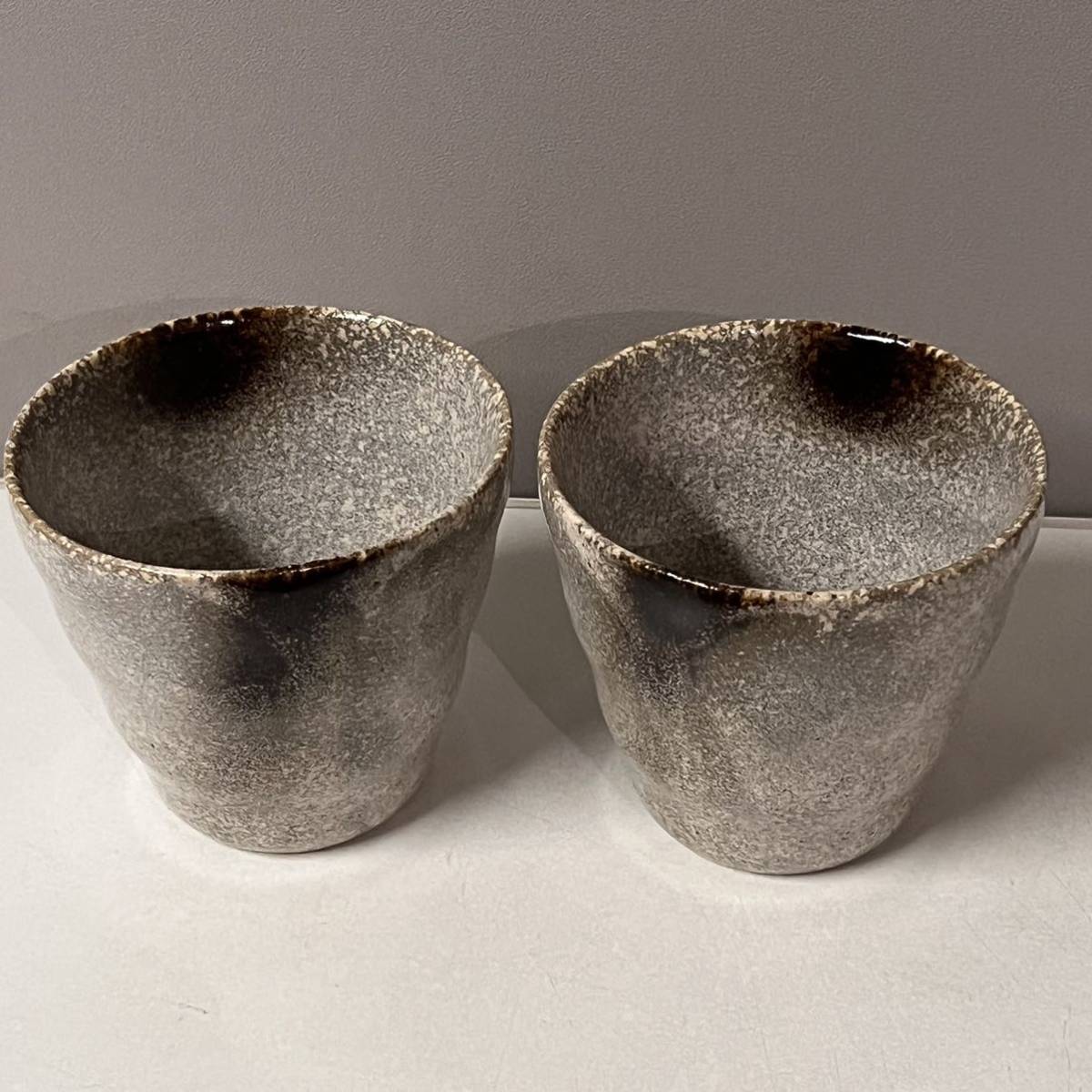 焼酎カップ 陶器カップ 2個セット 小鉢 湯呑み そば猪口 和食器 ベージュ 茶色拍卖