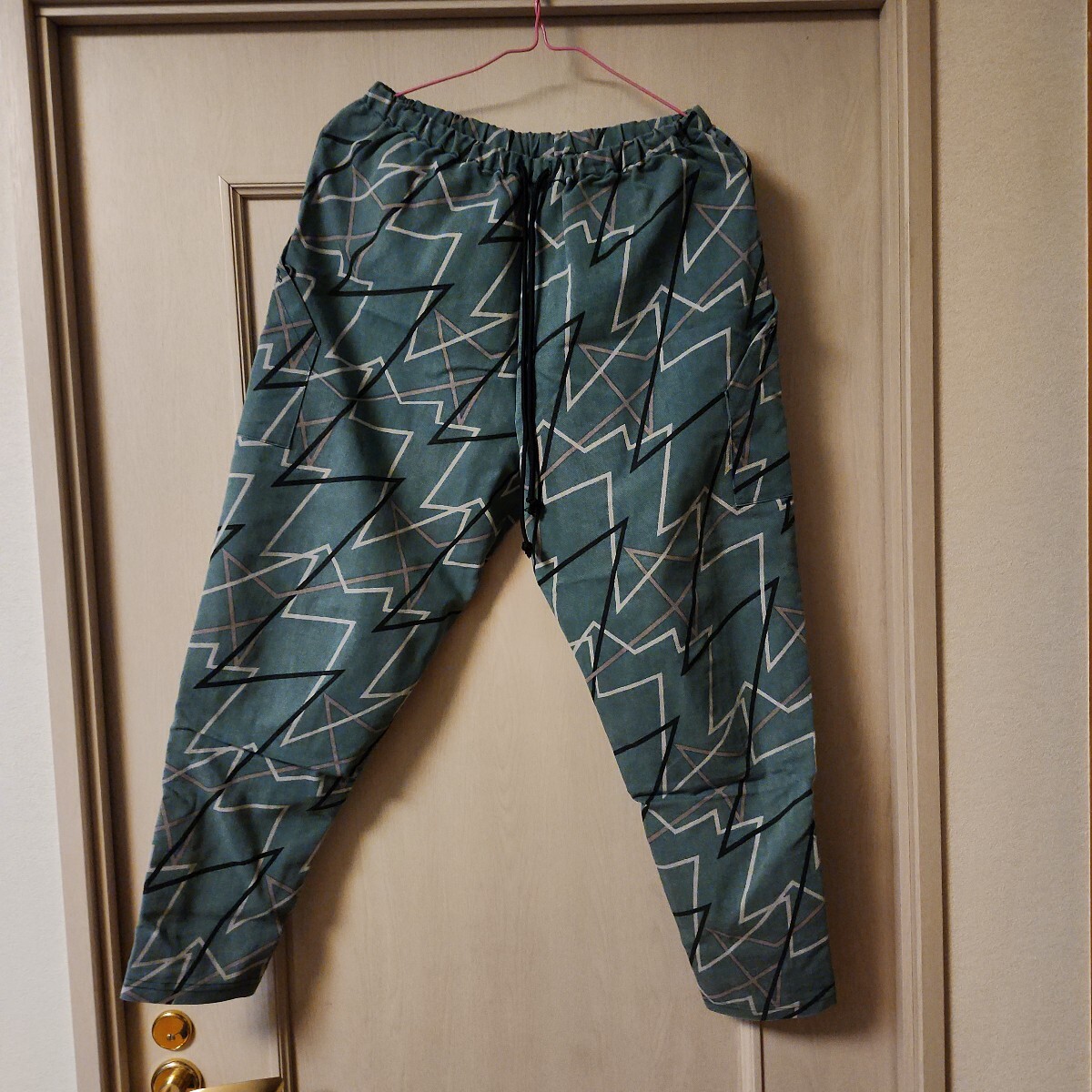 SOUSOUとルコックのコラボジョードプルパンツ拍卖