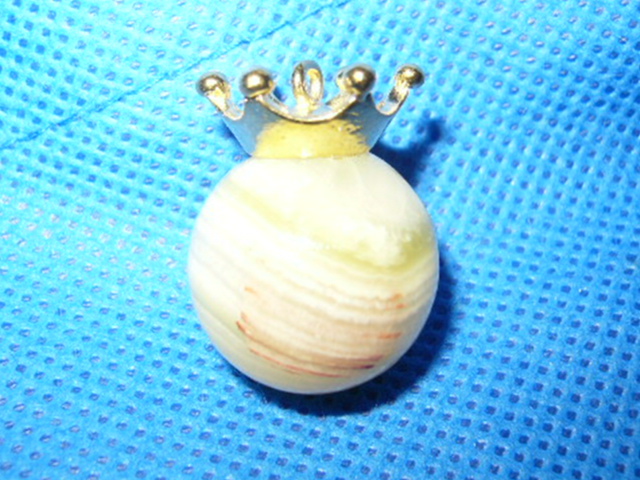 ●○ハンドメイド 天然石アクセサリー ミルククラウンチャーム◆ストラップ・根付○●拍卖