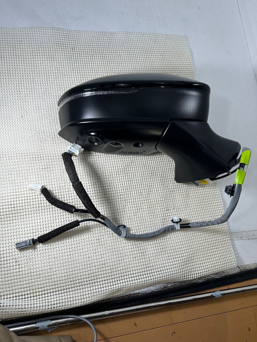 M44-1-2  クラウン スポーツ? AZSH36W 14本 4本 AZSH37W 0410088 ドアミラー 87910-30K90 拍卖