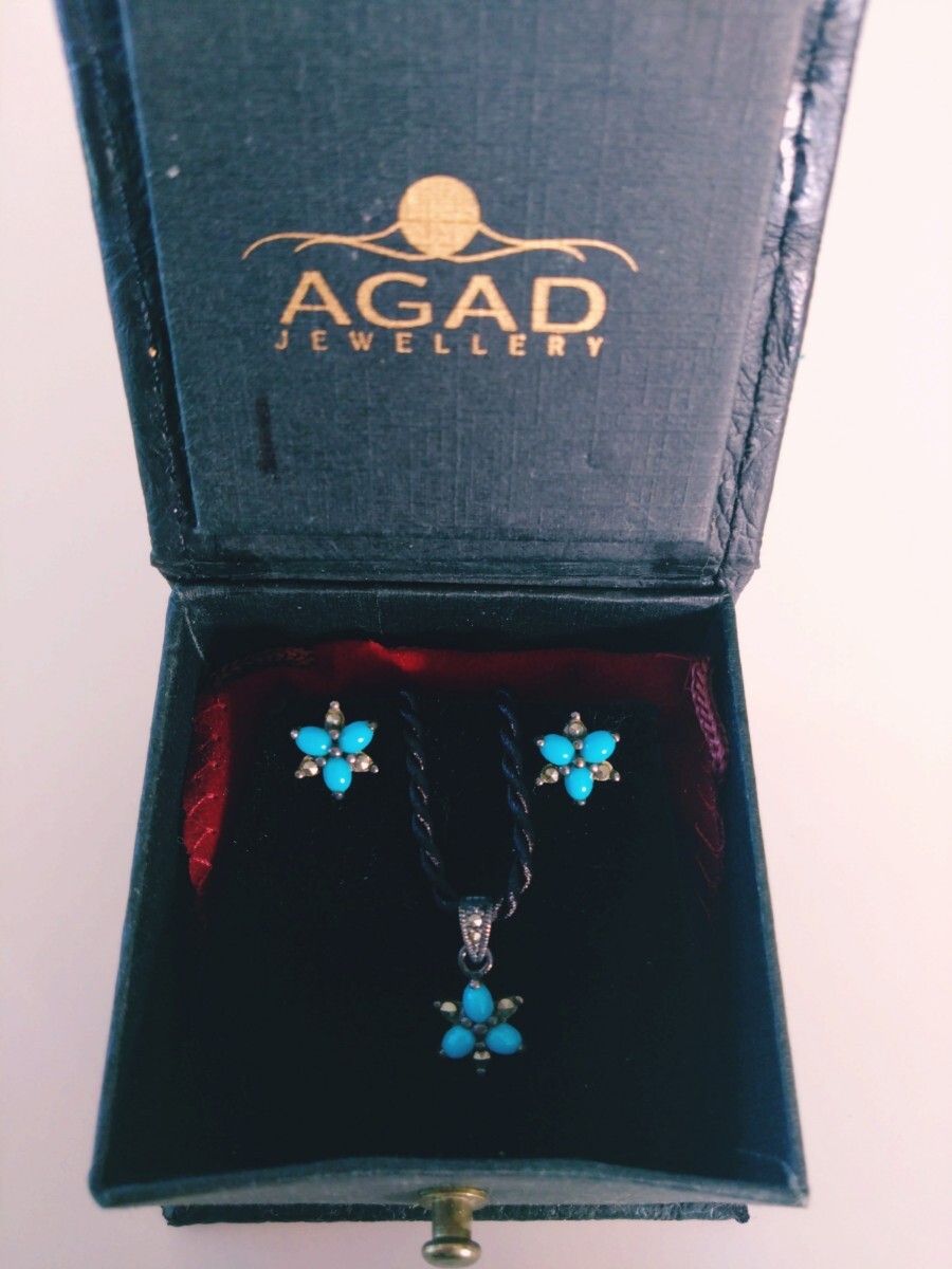 世界のお土産 トルコ トルコ石 ピアス ペンダントトップ 2点セット ジュエリー 正規品 クリスマス バレンタイン 誕生日 ギフト拍卖