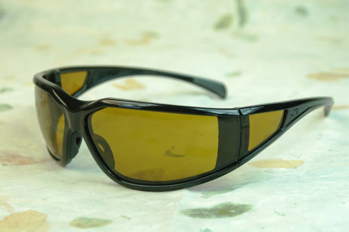 Pyramex セーフティアイグラス EXETER ブラウンレンズ 新品+即決拍卖