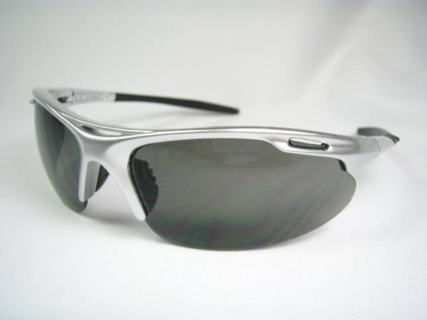 Pyramex セーフティアイグラス Avante グレーレンズ/シルバーフレーム 新品+即決拍卖