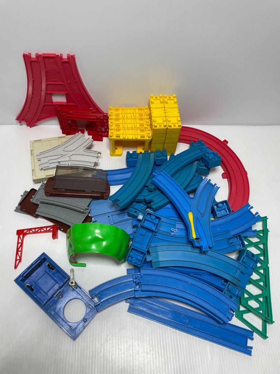 プラレール等 レール まとめ ジャンク 割れ 汚れ 有り 現状品 タイ製 日本製 KAWADA拍卖