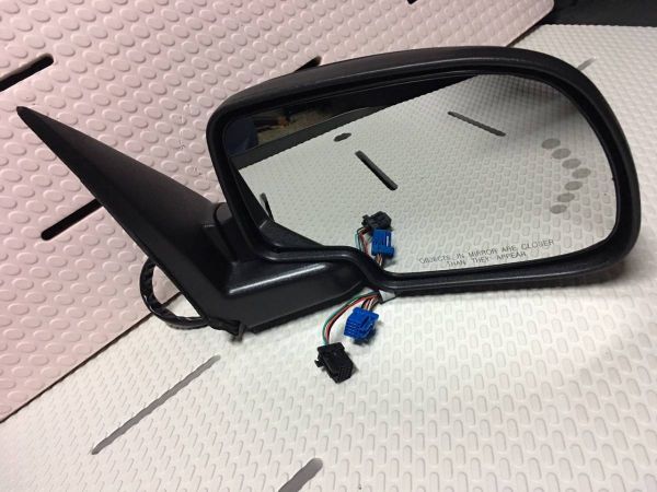 新品 00-06 タホ サバーバン C/K ユーコン 電動格納ドアミラー 右側拍卖
