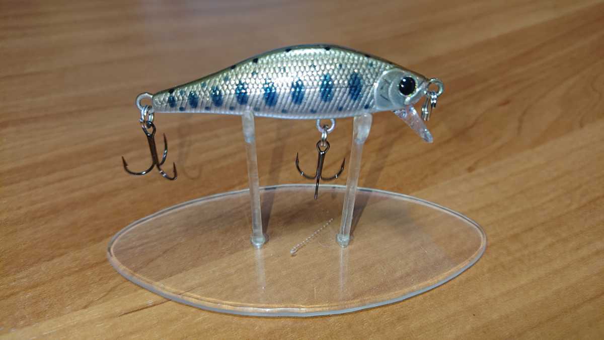 ラッキークラフト ポインター50SS【新品未使用】ヤマメシルバー拍卖