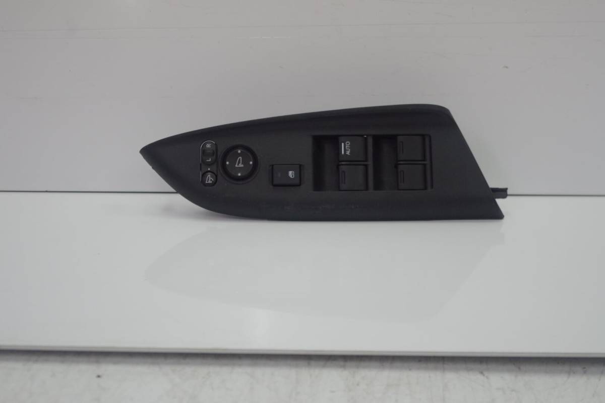 ホンダ フィット GK1 スイッチパネル拍卖