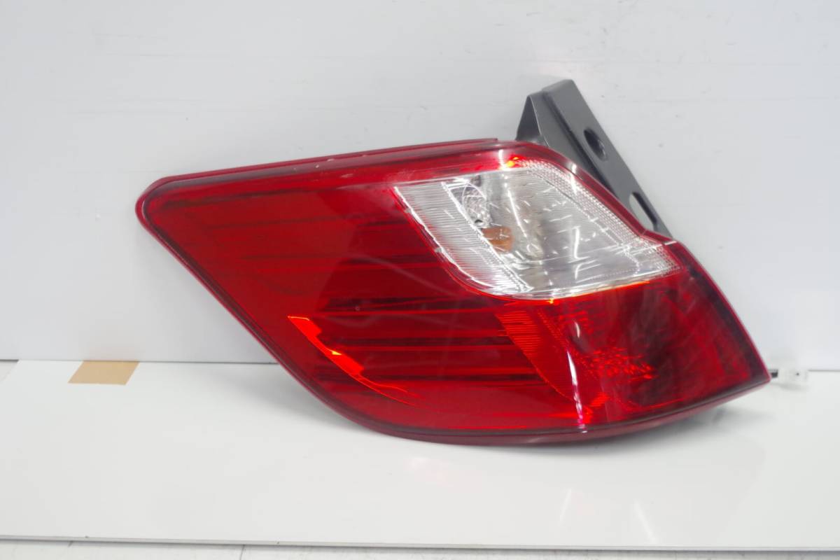 スバル エクシーガ YA5 テールランプ 左拍卖