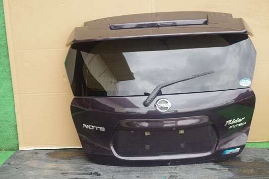 ニッサン ノート E12 バックドア(LAE オーロラモーヴ バイオレット)拍卖
