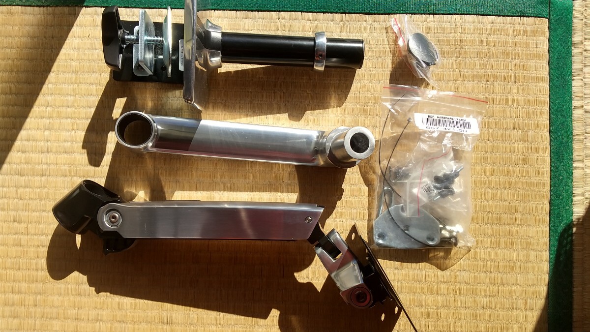 エルゴトロン LX Desk Mount LCD Arm拍卖