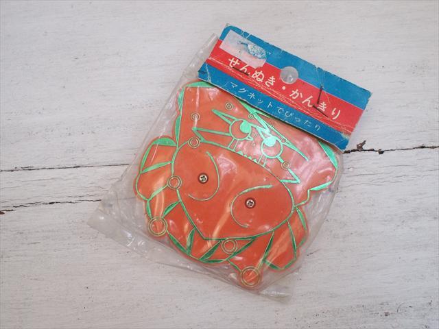 レトロビンテージキッチン雑貨*マグネット付き缶切り栓抜き・カニ・オレンジ・B☆アウトドアキャンプ拍卖