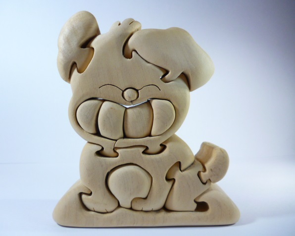 ξ 組木細工 いぬ ξ 秋田木楽舎 組み木 犬 干支 オブジェ 組み木細工 組木 木製 飾り パズル 玩具 寄木拍卖