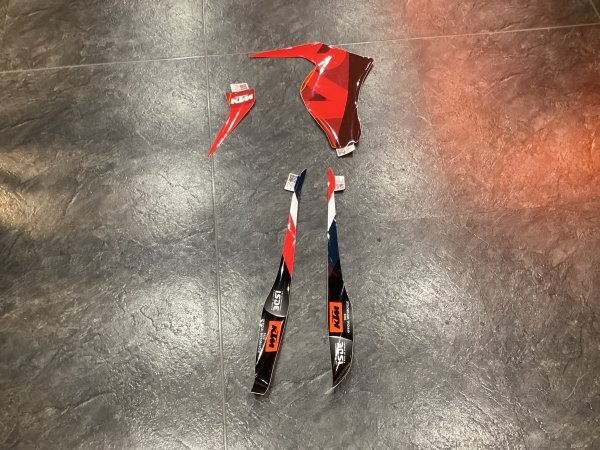 KTM EXC SIXDAYS ステッカー 中古 F拍卖