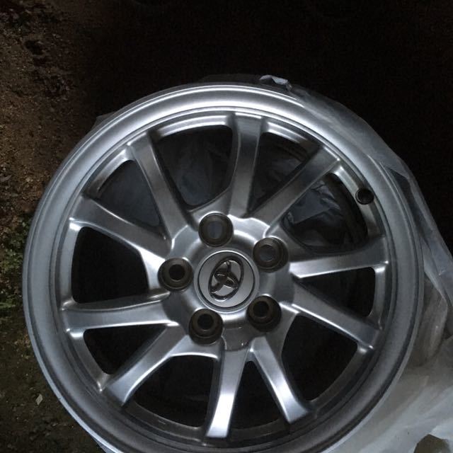 プリウスアルファ値下げ純正ホイール ①拍卖