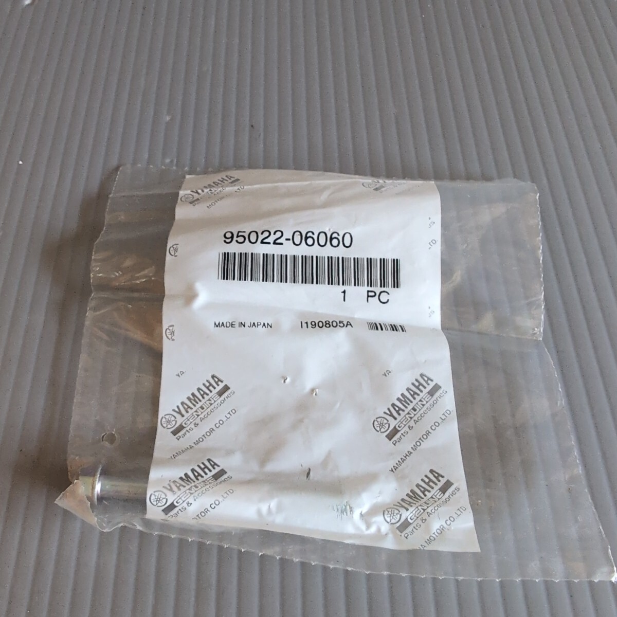 c627-2 ヤマハ純正 95022-06060 フランジボルト 未使用 送料込み拍卖