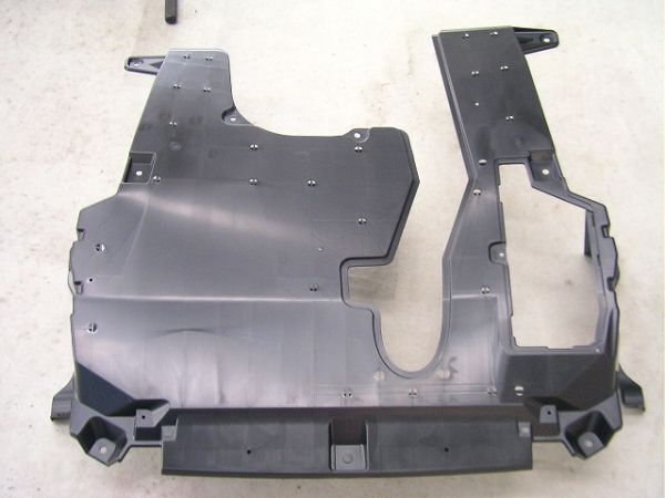 在庫希少!【未使用 スズキ 純正】セルボ HG21S アンダーカバー ポン付け不可 要加工拍卖