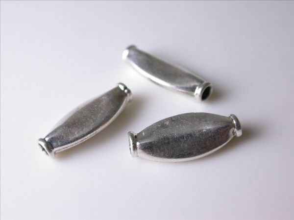 ◆かわいい耳付オーバル平玉シルバービーズ1個◆ローマングラス拍卖