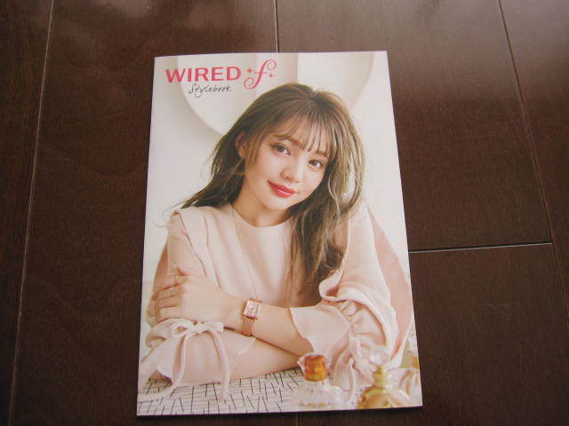 新品・非売品 SEIKOセイコー WIREDfワイアードエフ ちぃぽぽ 吉木千沙都 時計 オールカラー カタログ 2019~2020 拍卖