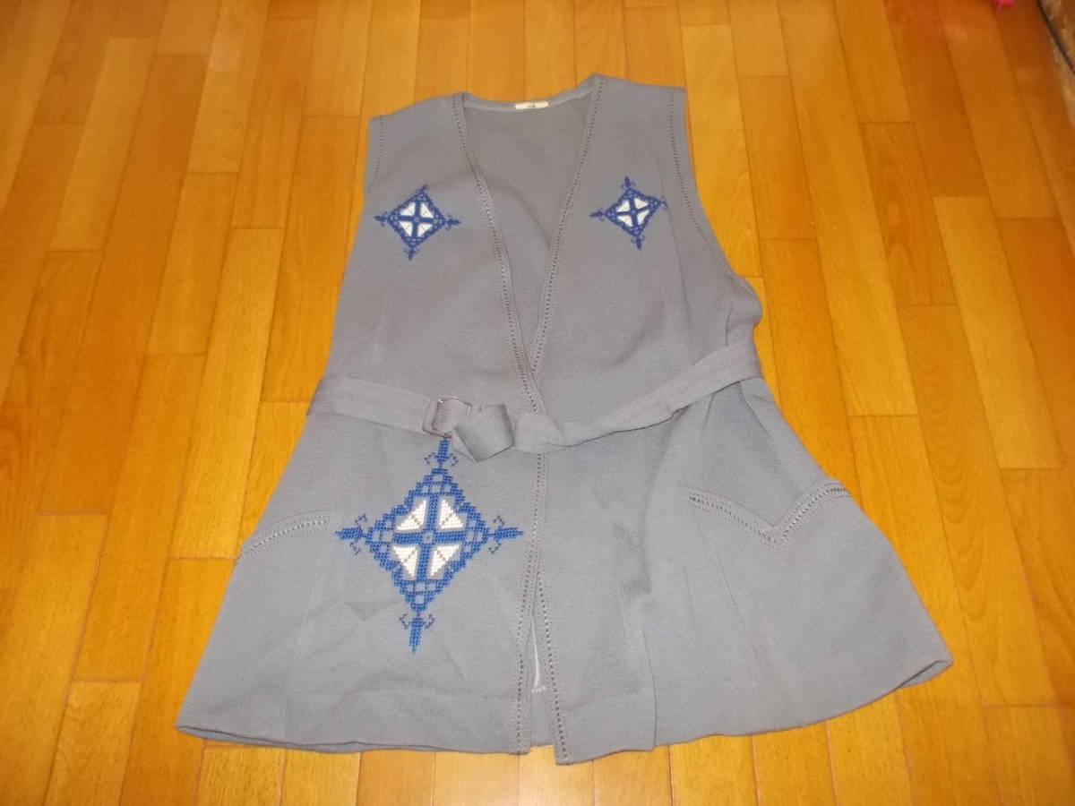 高級感漂うロングベスト!ベルト付き!お買い得品!拍卖